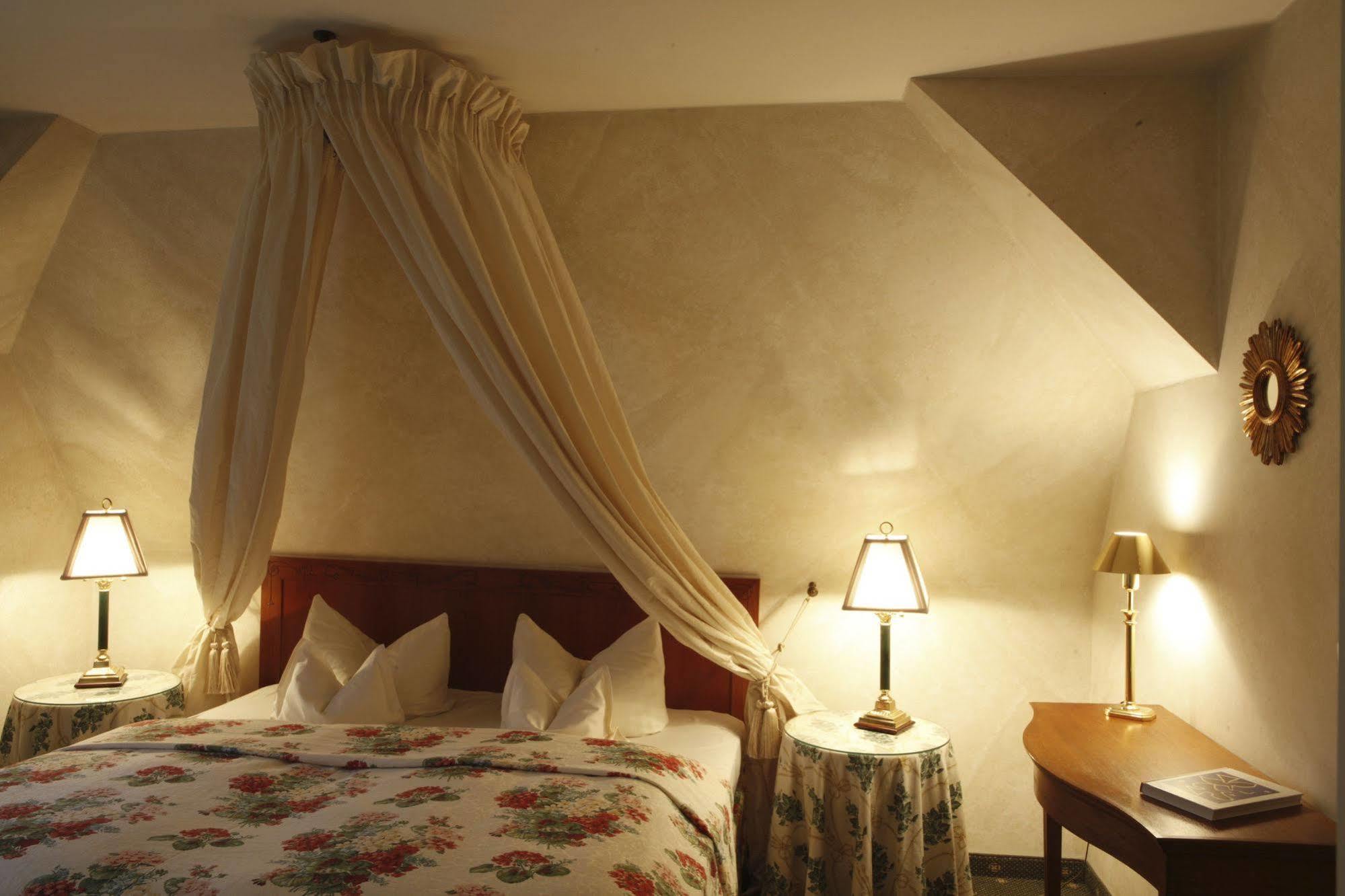 Hotel Romantik Jagdhaus Waldidyll Hartenstein (Saxony)